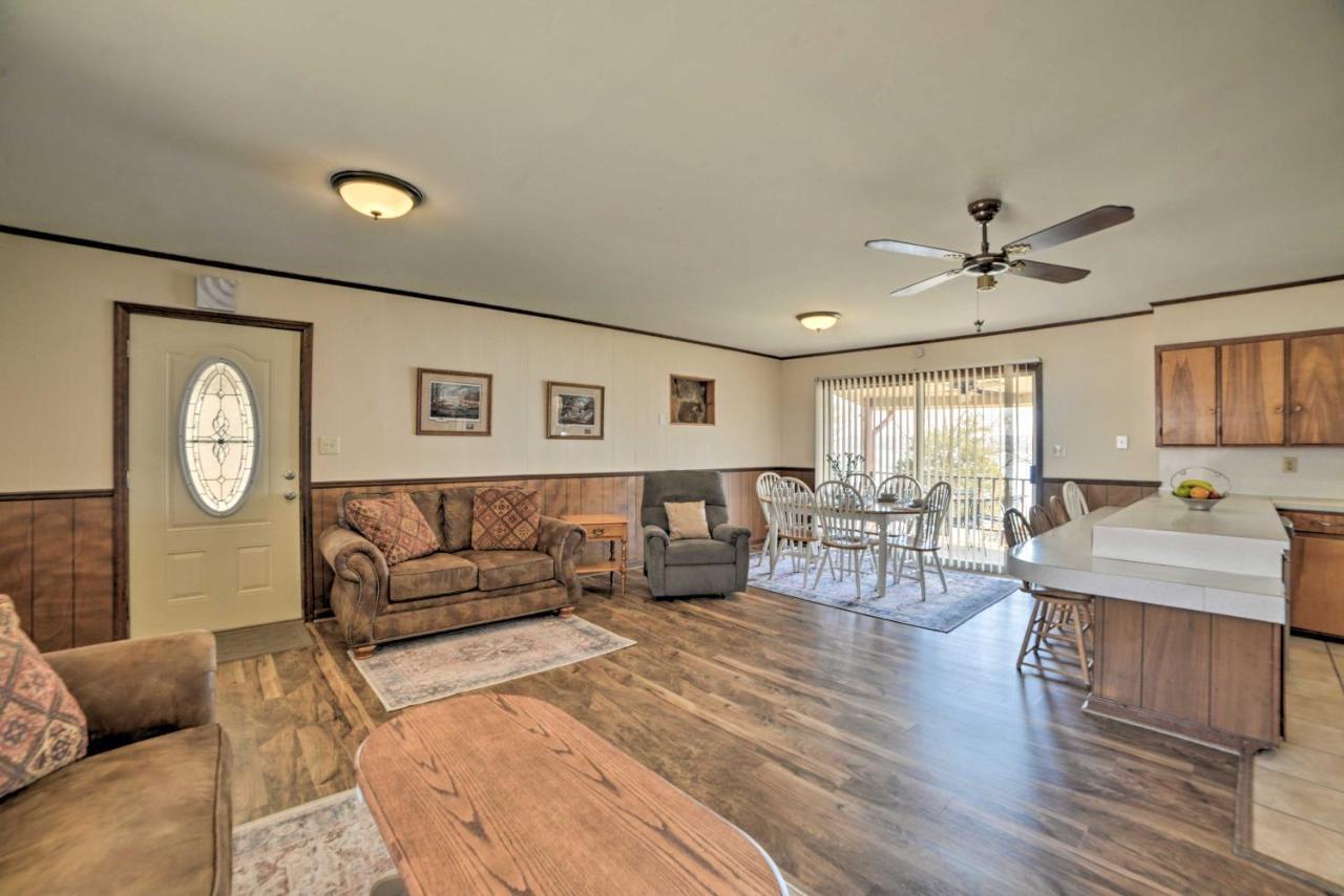 Waterfront Tennessee Home On Kentucky Lake With Deck Springville Εξωτερικό φωτογραφία